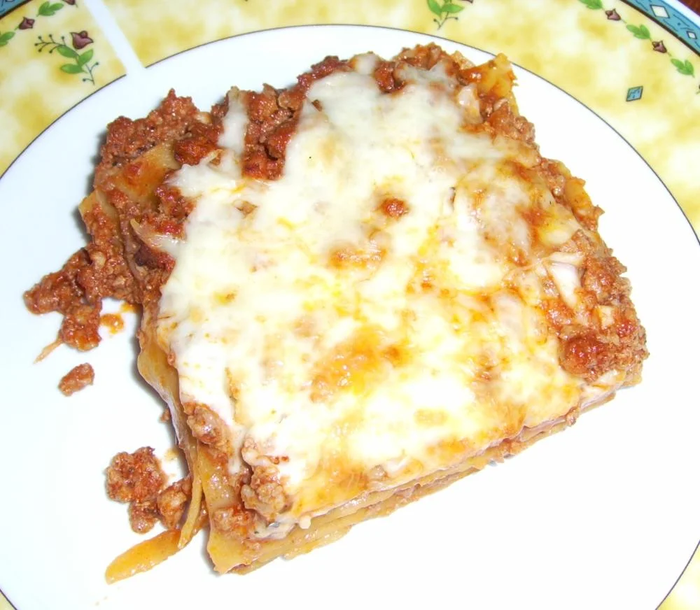 Egy kocka lasagne közelről