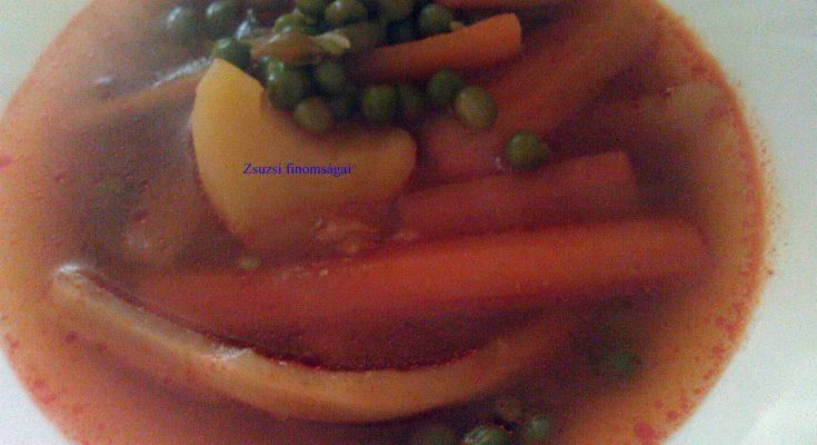 Zöldborsó leves zöldségekkel