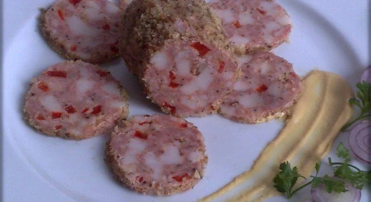 Házi felvágott diós kéregben